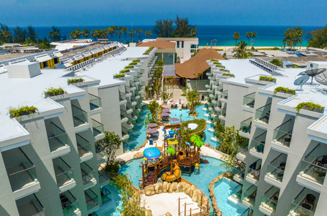 Phuket-Emerald-Beach-Resort-view-out-to-sea